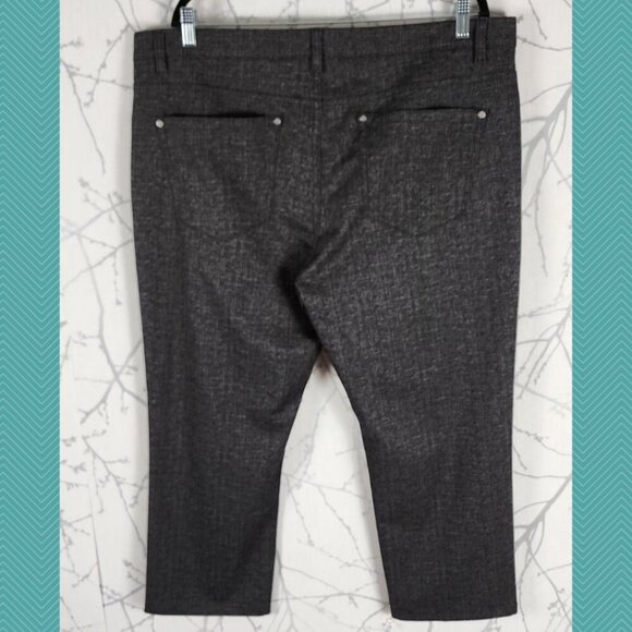 Jermyn & Bond Heathered Gray Straight Leg Trousers - Picture 2 of 6